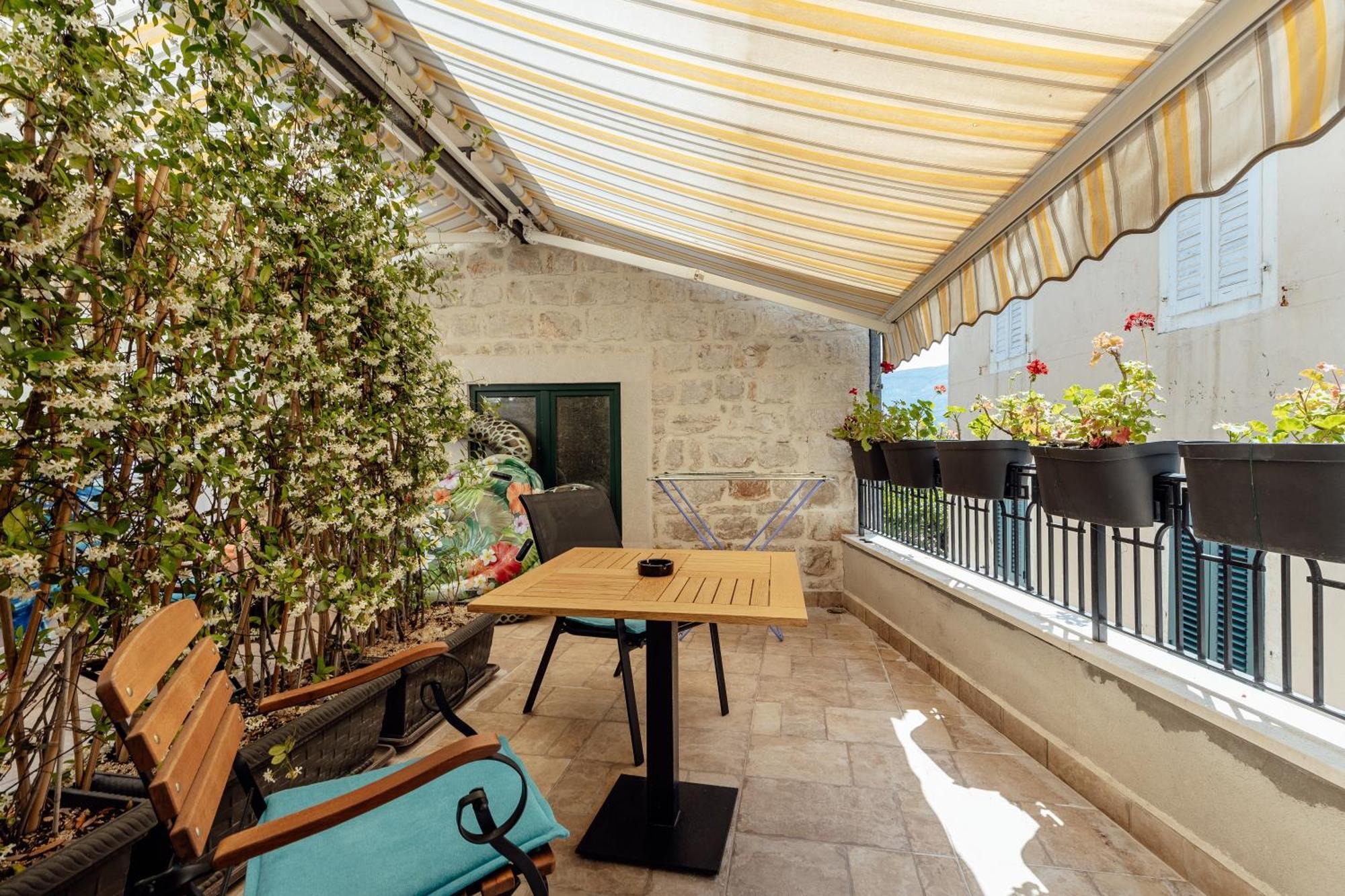 Guesthouse Villa Stari Grad Herceg Novi Bagian luar foto